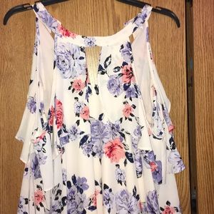 Dress&off the shoulder and long sleeve. Never worn